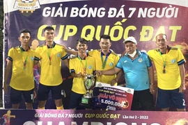 Nha khoa Tuệ Đức vô địch sau loạt đấu súng nghẹt thở