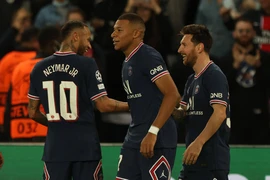 Sốc: PSG sẽ bán Messi và Neymar lấy tiền giữ chân Mbappe