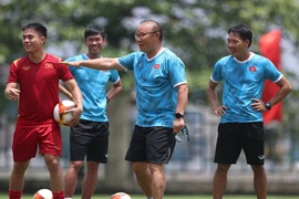 Cựu tuyển thủ Tuấn Phong: 'U-23 Myanmar khó cầm cự thầy trò ông Park'