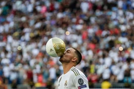 Hazard ở lại, Real mất nhiều công thần