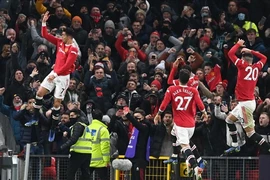 MU 'thay máu', Ronaldo xuất sắc nhất