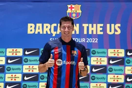 Lewandowski lần đầu tiên bật mí vụ chuyển nhượng