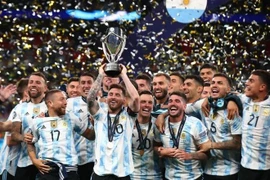 Đừng quá lệ thuộc vào Messi