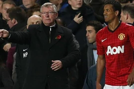 Alex Ferguson không mắng mỏ cầu thủ MU như ông Ten Hag
