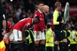 Tranh cãi Man United có vào tốp 4, Ronaldo phấn khích