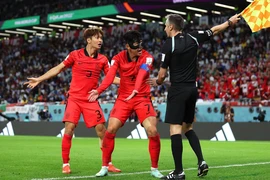 Hàn Quốc đồng banh với Ghana, Son Heung-min và đồng đội bị cảnh báo