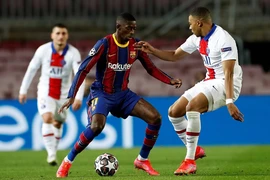 Chủ tịch Barca: 'PSG là một đội bóng dơ bẩn'