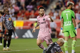 Messi gây rắc rối ở Miami