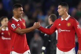 Vì sao Man United từ chối Casemiro tái hợp Ronaldo?