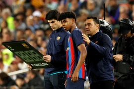 Thần đồng của Barca bất mãn với HLV Xavi 