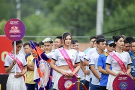 Ấm áp tình đồng hương Thanh Hóa ở cuộc chơi lớn bóng đá