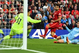 Salah có giá trị cao hơn Ronaldo ở làng bóng Saudi Arabia