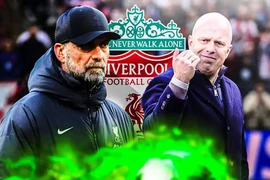 Mức lương của tân HLV Slot không bằng một nửa Klopp