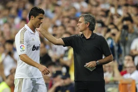 Mourinho bật mí cách 'trị' siêu sao Ronaldo