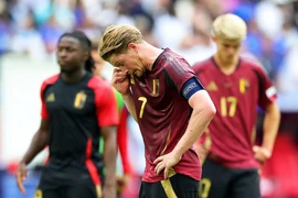 Đội trưởng Kevin De Bruyne khẩu chiến thô thiển với nhà báo