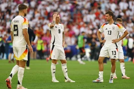 Công thần đội tuyển Đức Thomas Muller giải nghệ sau trận thua đau