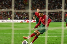 Đội trưởng Bồ Đào Nha Ronaldo lại bị chỉ trích
