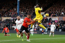 Thủ môn Onana bị chỉ trích vì ‘trù ẻo’ CLB Man United