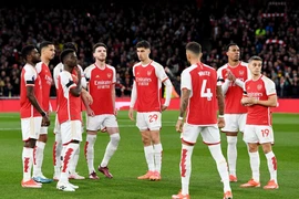 Pháo thủ thành London khó thắng Aston Villa