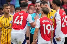 Declan Rice lên tiếng vì chiếc thẻ đỏ vô duyên khiến Arsenal mất người