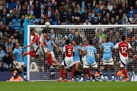 CLB Man City cáo buộc Arsenal ‘đen tối và bẩn thỉu’