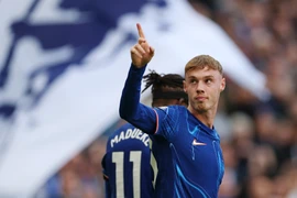 Ngôi sao trẻ Palmer tức giận dù phá kỷ lục Premier League
