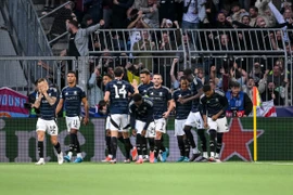 Tân binh Aston Villa không ngán Hùm xám Bayern