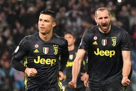 Huyền thoại Ý lựa chọn siêu sao Ronaldo thay vì Messi cho 1 trận chung kết