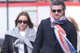 Cựu danh thủ Joey Barton bị kết luận có tội vì say rượu và sút vào đầu vợ