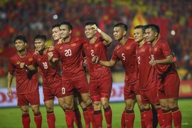 HLV Kim Sang-sik tạo bất ngờ ở danh sách tuyển Việt Nam