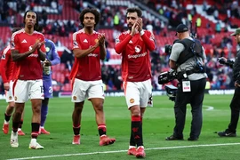 Trận cầu đáng nhớ giữa Các ngôi sao Đông Nam Á và Manchester United