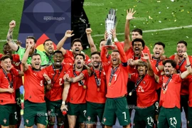 Siêu sao Ronaldo lại giành giải thưởng lớn