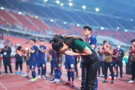 1 ngày sau khi sa thải HLV, bóng đá Thái Lan có thầy mới