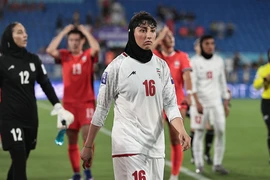 Tuyển thủ Iran đau buồn cho gia đình ở quê nhà giữa bom đạn