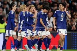 Lần đầu tiên tuyển Anh thua Nhật, HLV Tuchel gây tranh cãi