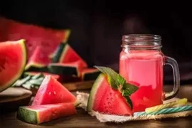 Đừng bao giờ kết hợp bốn loại thực phẩm này với dưa hấu sẽ gây ra các vấn đề cho dạ dày