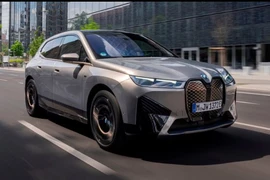 Những dòng xe SUV chạy điện nhanh nhất thế giới