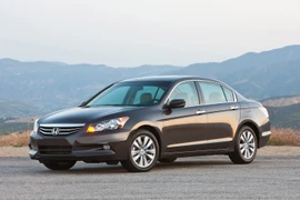 Đây là lý do khiến Honda Accord 2011 là mẫu xe cũ đáng mua nhất