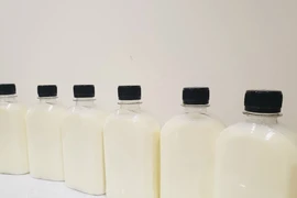 Mẹo bảo quản sữa không bị hư trong mùa hè