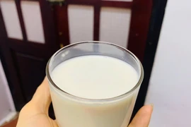 Sữa nguyên chất so với sữa tách béo: Loại sữa nào tốt hơn cho sức khỏe của bạn?