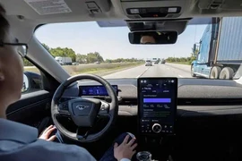 Công nghệ lái xe rảnh tay của Ford giảm giá còn hơn 12 triệu đồng