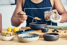 Chất dinh dưỡng đa lượng hỗ trợ tăng cơ bắp cho nam giới