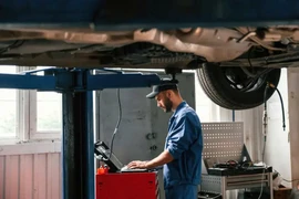Ắc quy ô tô ‘chết’ bất thình lình: Mẹo kiểm tra và phòng tránh