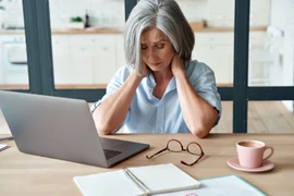 5 sai lầm khiến phụ nữ trên 45 tuổi khó giảm cân bằng nhịn ăn gián đoạn