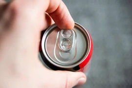 7 tác dụng phụ nguy hiểm khi thường xuyên uống nước tăng lực