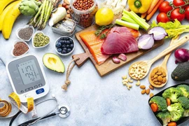Khám phá ngay 8 bí quyết ăn uống để huyết áp luôn 'đẹp'