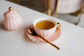 5 loại trà giúp phụ nữ cân bằng nội tiết tố