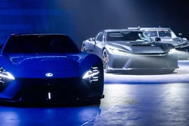 Siêu xe Toyota và Lexus: Kẻ hầm hố chất đua, người tinh tế thuần điện