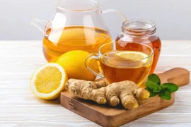 Lợi ích bất ngờ của trà gừng chanh đối với sức khỏe mùa lạnh