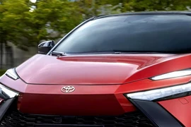 Xe hybrid chiếm ưu thế, Toyota đặt mục tiêu sản xuất hơn 11 triệu xe